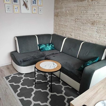 Apartament W Sam Raz Slupsk Exterior photo